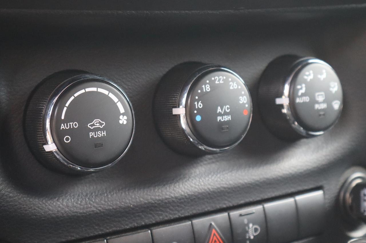 Jeep Wrangler Tua A SOLI 299€ Sahara Auto