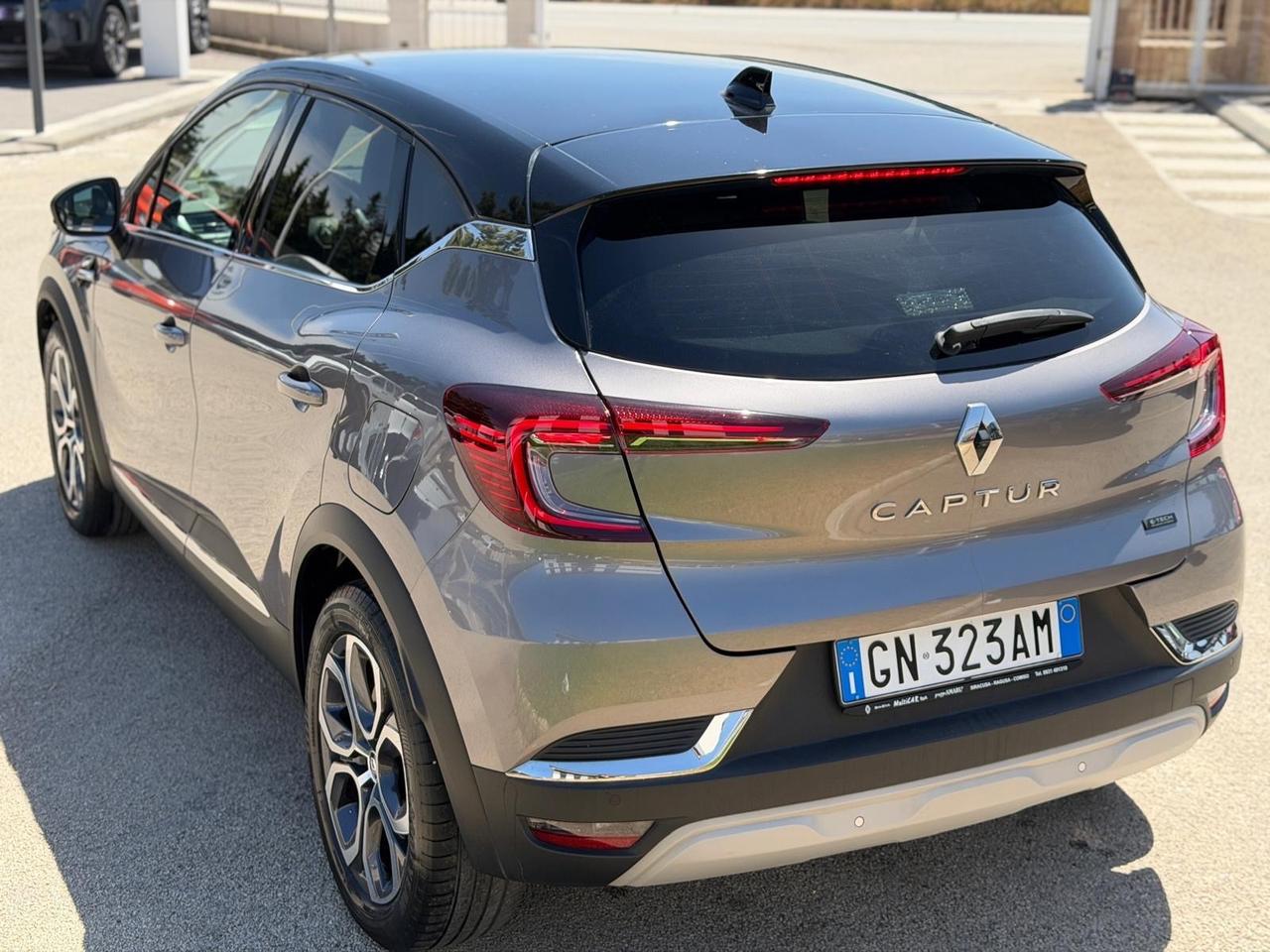 Renault Captur Plug-in Hybrid E-Tech 160 CV Techno