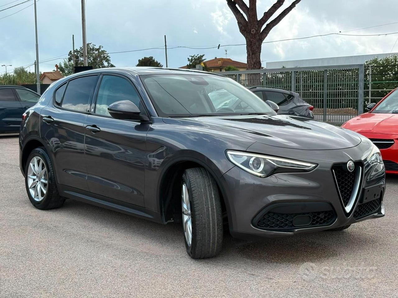 Alfa Romeo Stelvio 2.2 Turbodiesel 190 CV AT8 RWD
