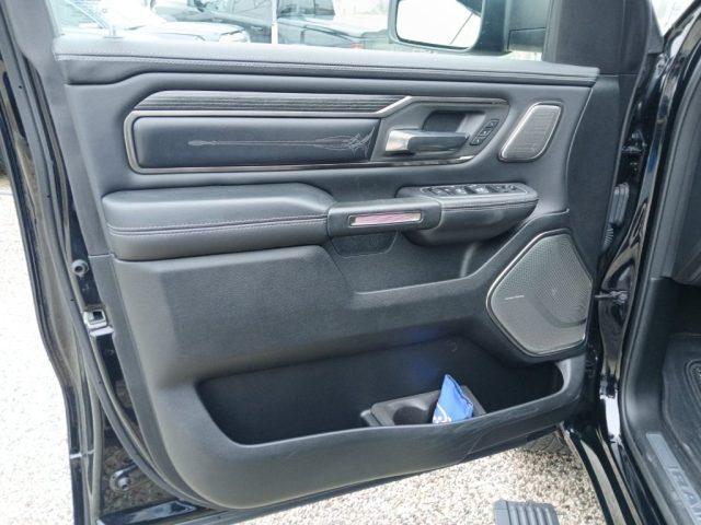 DODGE RAM 1500 5.7 GPL V8 Limited Night N1 Ram Box