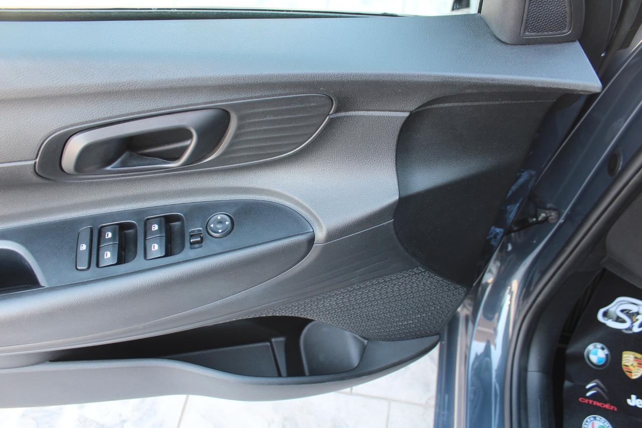 Hyundai i20 1.0 T-GDI 48V iMT Connectline