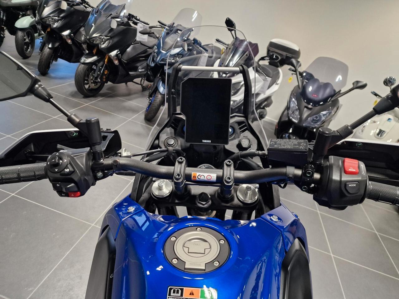 Yamaha Ténéré 700 Blu 2025 Akrapovic