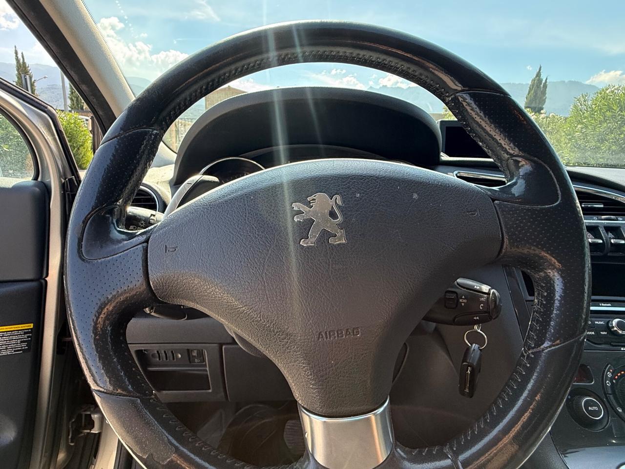 Peugeot 3008 Automatica 1.6 diesel 12 MESI DI GARANZIA
