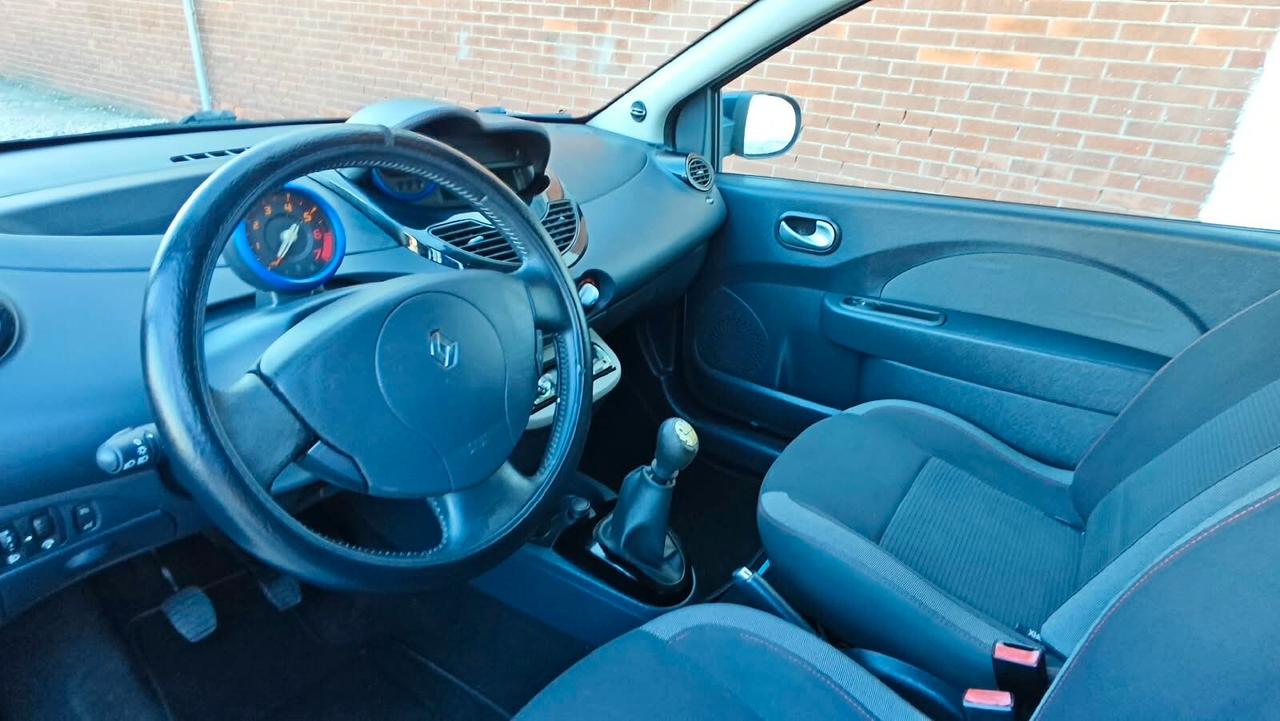 Renault Twingo 1.2 16V BVR Live