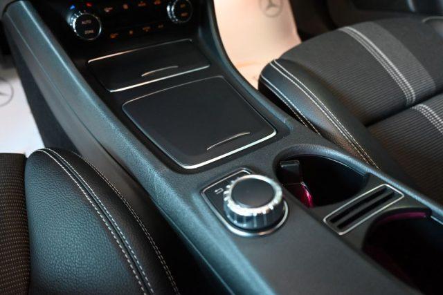 MERCEDES-BENZ GLA 180 SPORT AUTO NAVI TEL CAM 18"CRUISE PELLE/TESS.FULL!