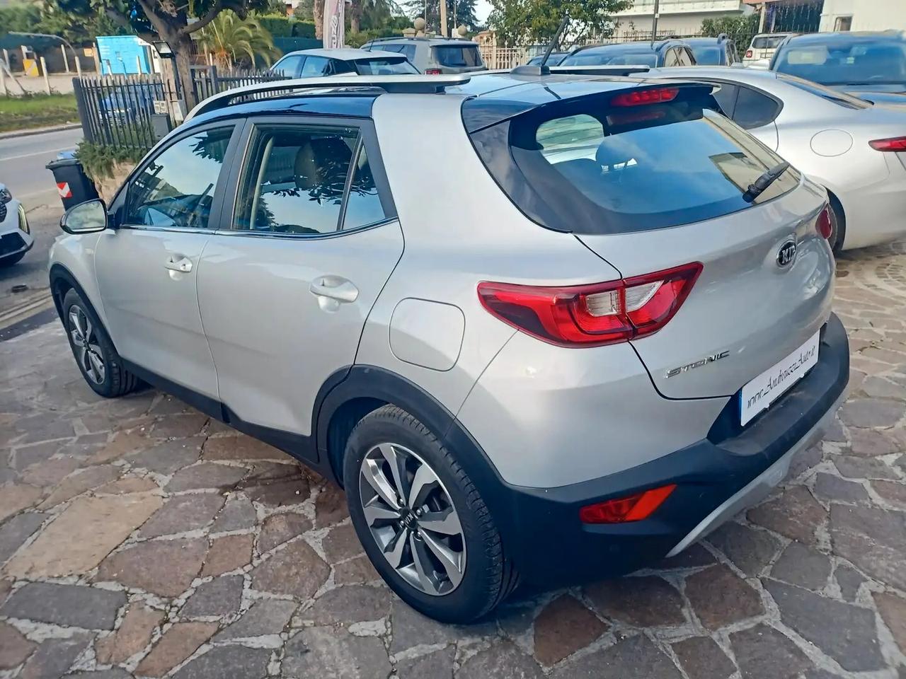 Kia Stonic 1.2 DPI ECO GPL Style b/color