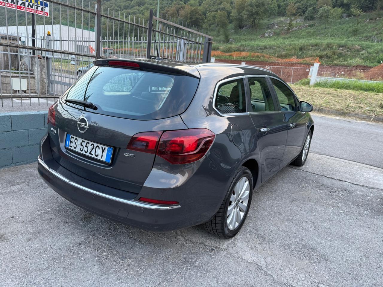 Opel Astra 1.7 CDTI 130CV Sports Tourer Cosmo Fleet