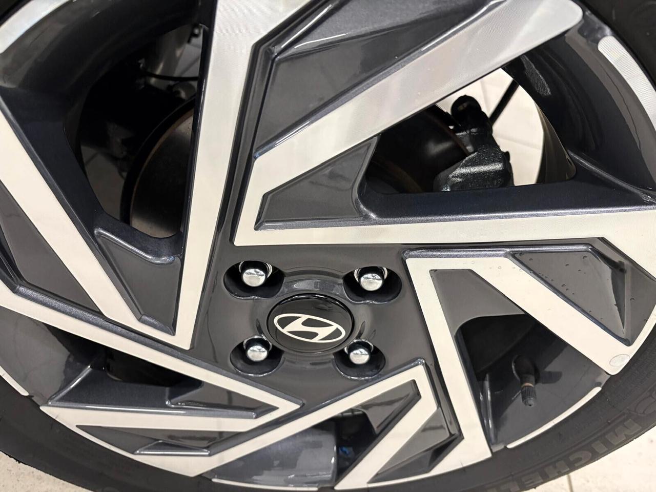 Hyundai Bayon XLINE 1.0 T-GDI MT 6000 km