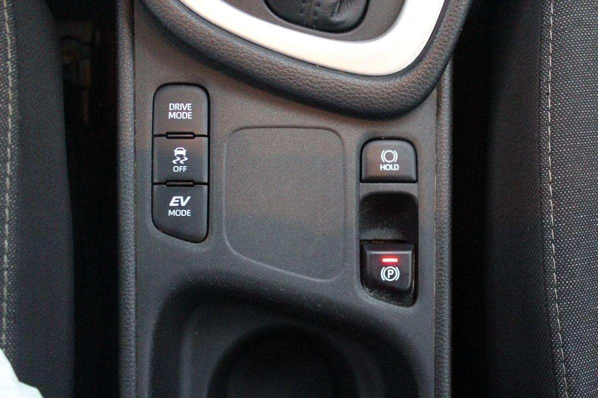 TOYOTA - Yaris - 1.5 Hybrid 5p. E-CVT Busin.