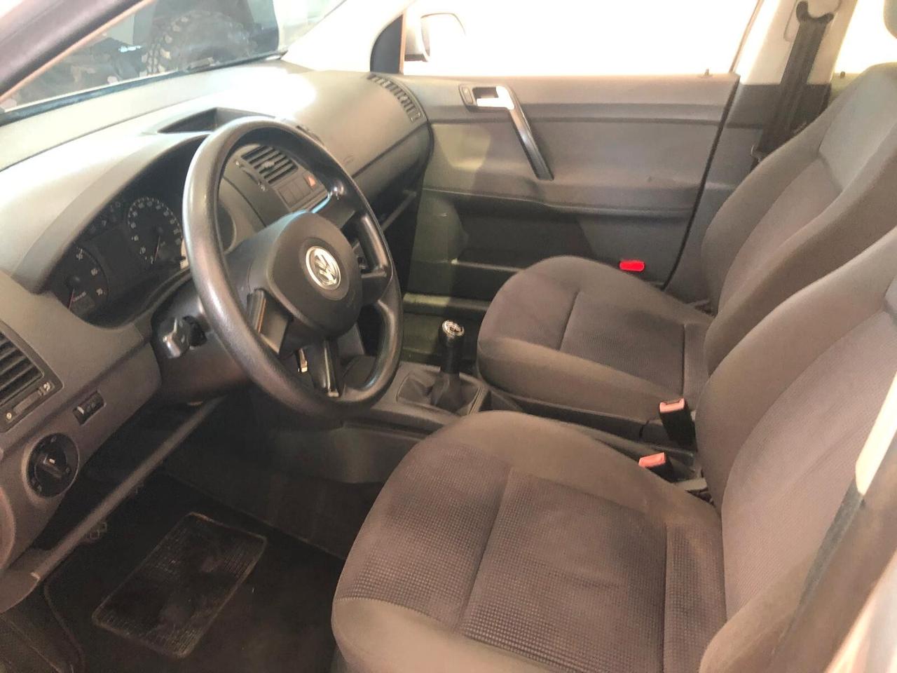 Volkswagen Polo 1.4 16V FSI 5p. Sportline