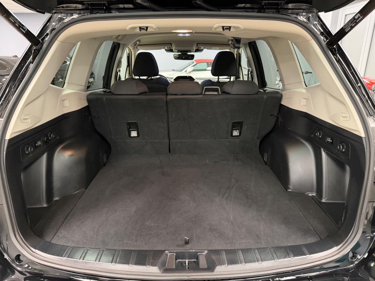 Subaru Forester 2.0 e-Boxer MHEV CVT Lineartronic Style