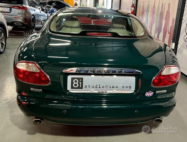 JAGUAR XK8 4.2 Coupé