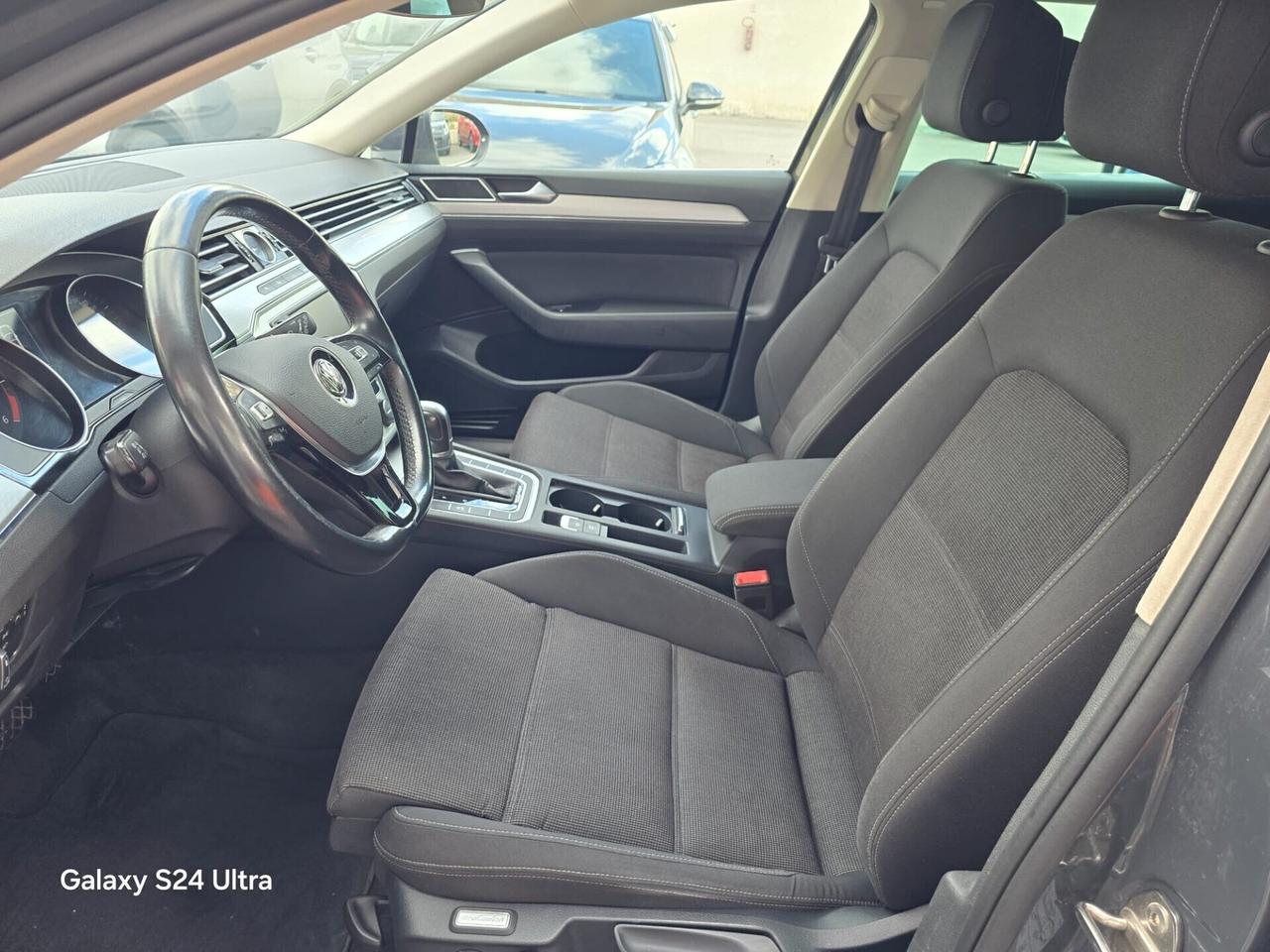 Volkswagen Passat 1.6 TDI DSG Comfortline BlueMotion Technology