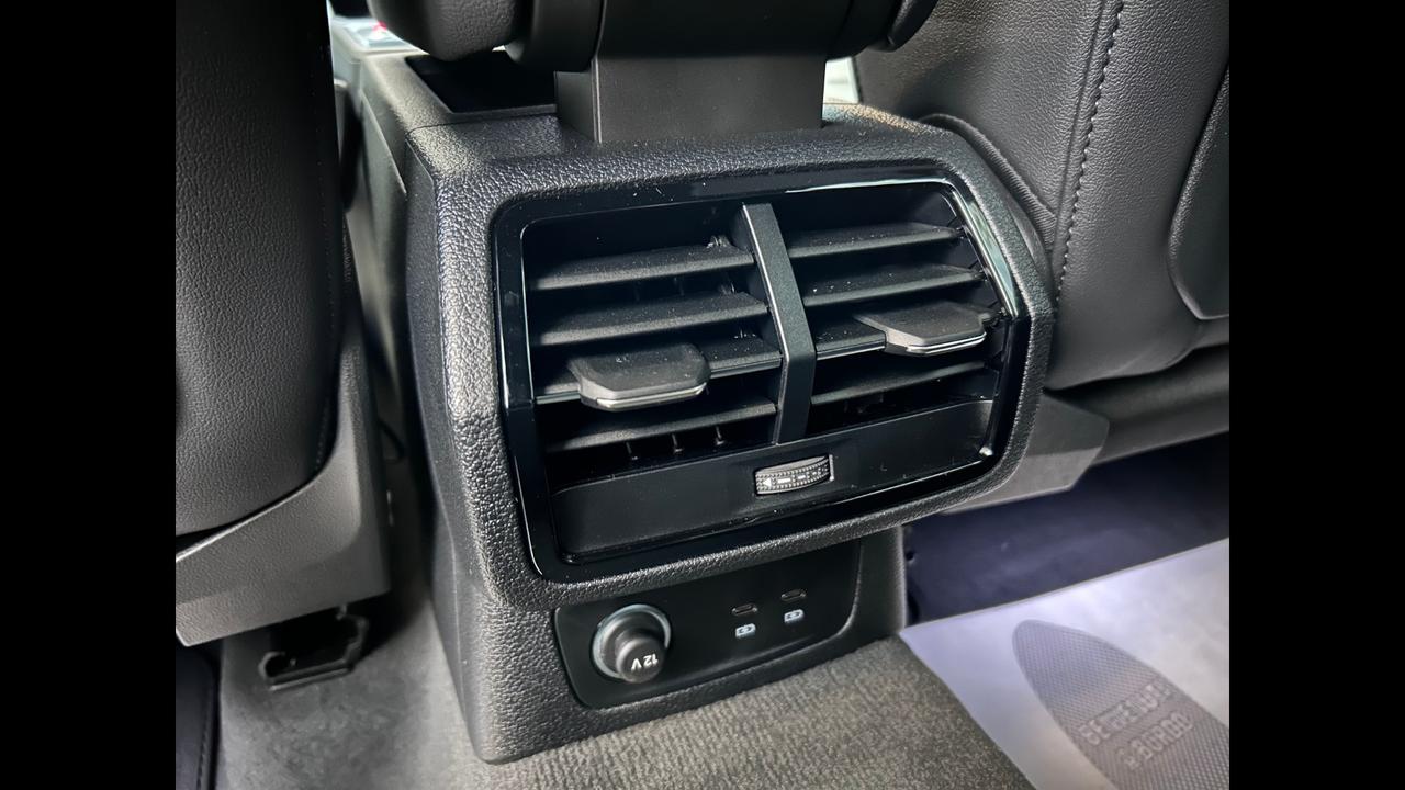 Audi Q3 45 TFSI E S TRONIC