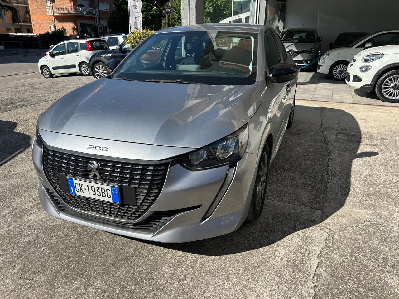 Peugeot 208 PureTech 75 “ PARI AL NUOVO 32.000 KM”