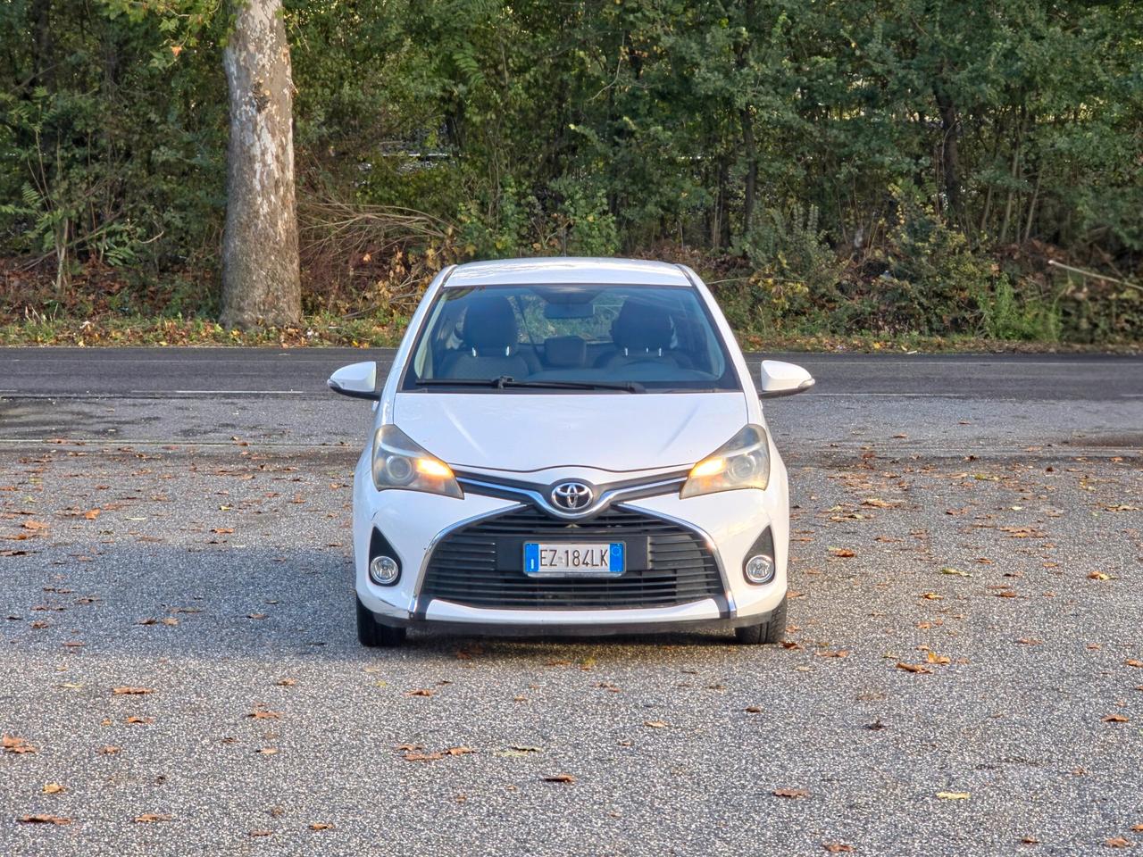 Toyota Yaris 1.0 5 porte Lounge CV-69 E6 Manuale NEO 2015