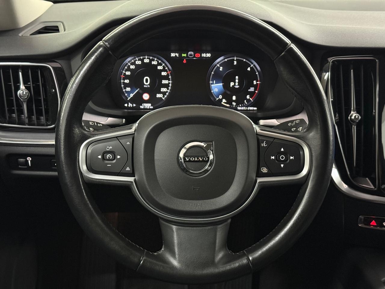 VOLVO V60 2021 B4 Geartronic