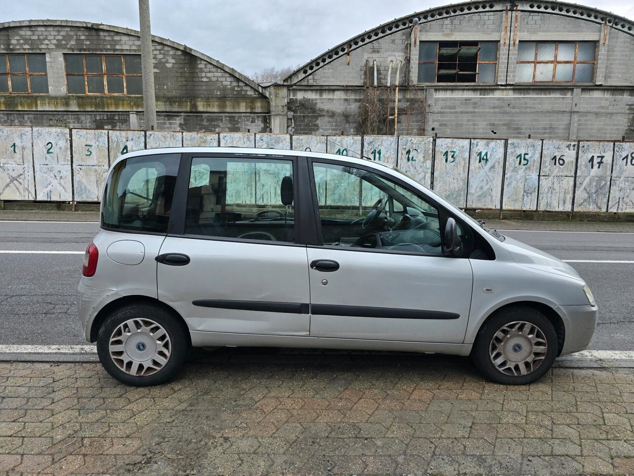 Fiat Multipla 1.9 MJT Dynamic 187km