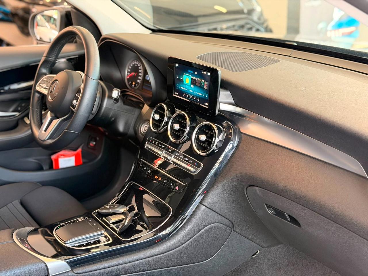 Mercedes GLC SUV GLC 200 d Business 4matic auto