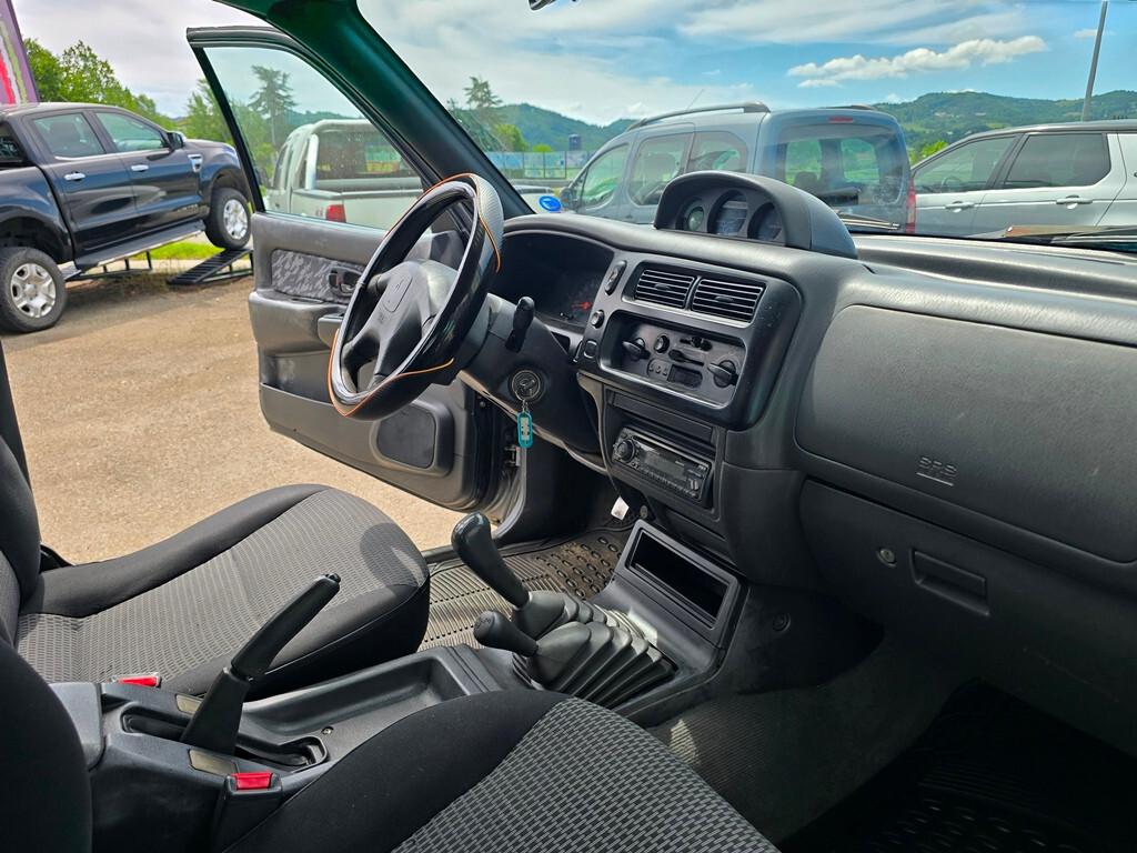 Mitsubishi L200 2.5 TDI 4WD Double Cab GLS