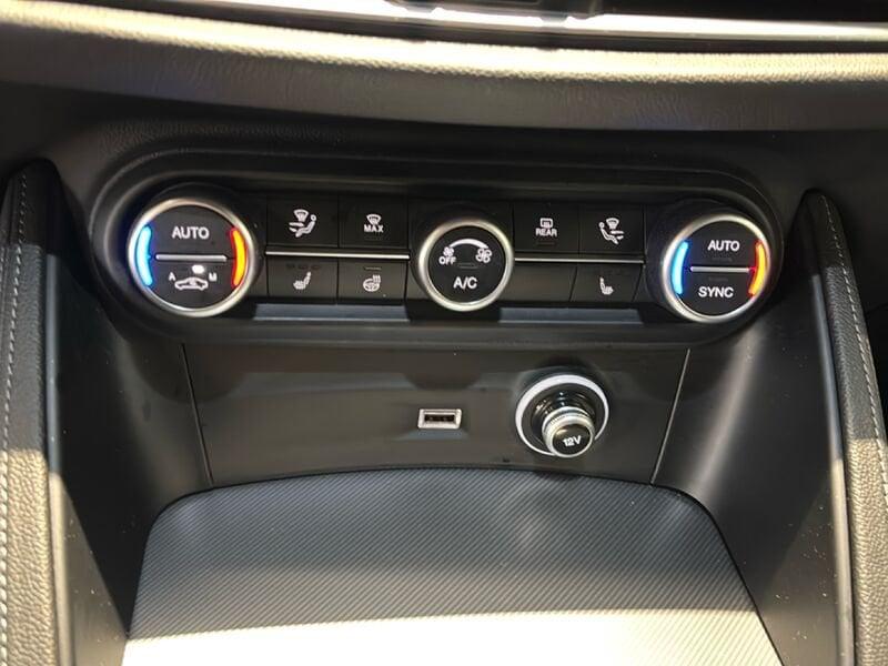 Alfa Romeo Stelvio 2.2 TD 210 CV Veloce AT8 Q4