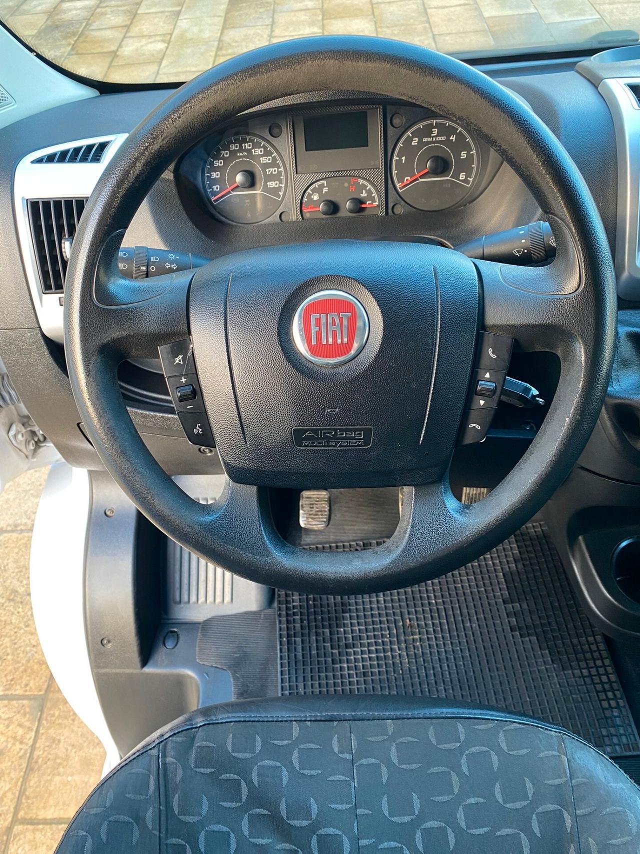 Fiat Ducato Trasporto persone - 9 posti