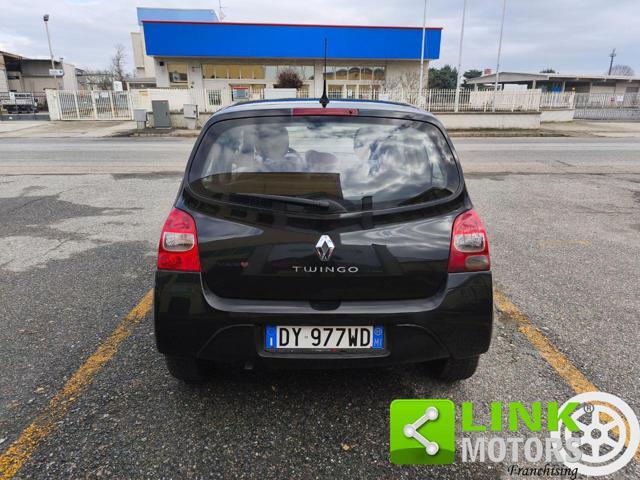 RENAULT Twingo 1.2 8V Le Iene
