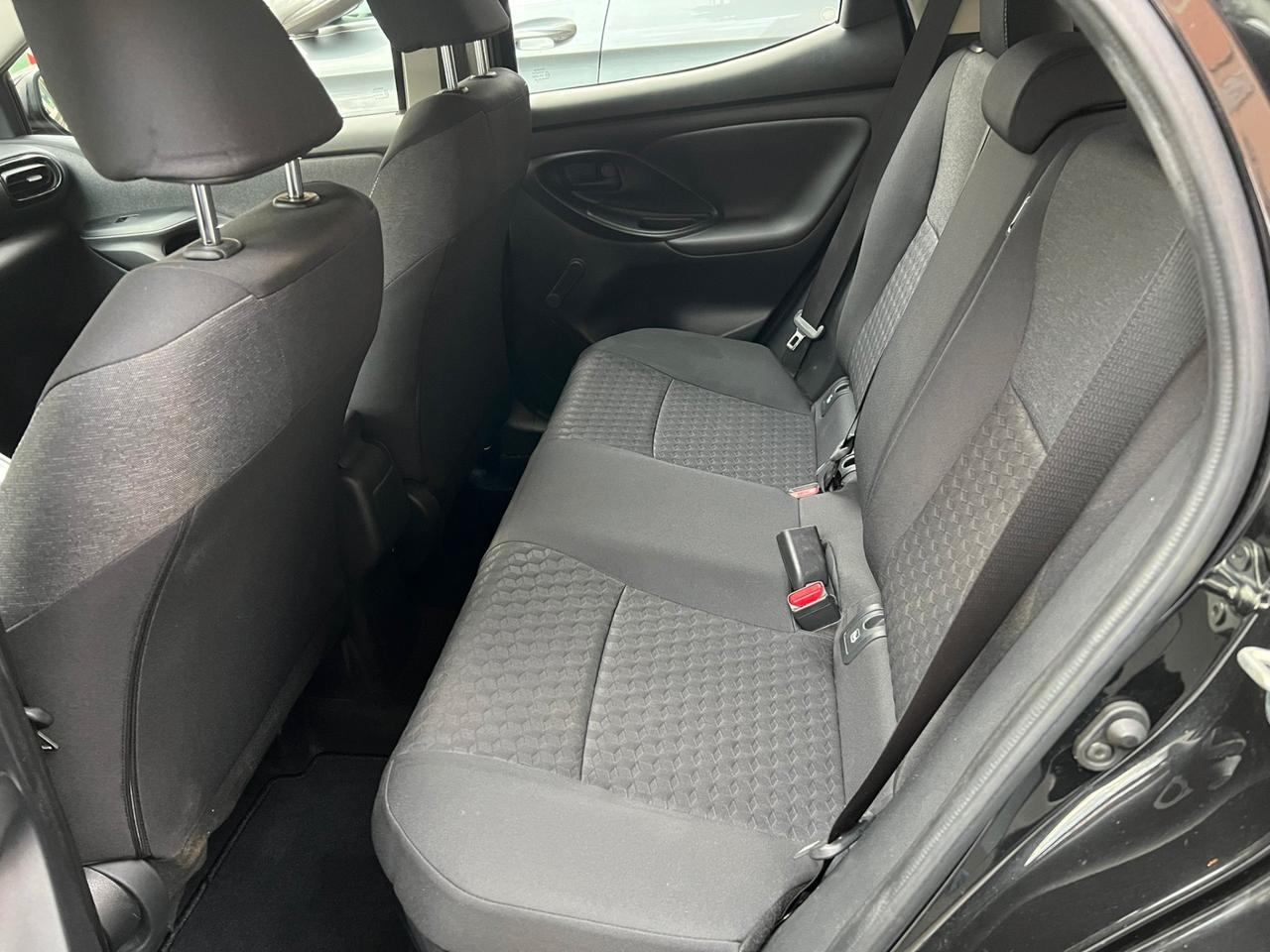 Toyota Yaris 1.5 Hybrid NO OBBL. FINANZ.