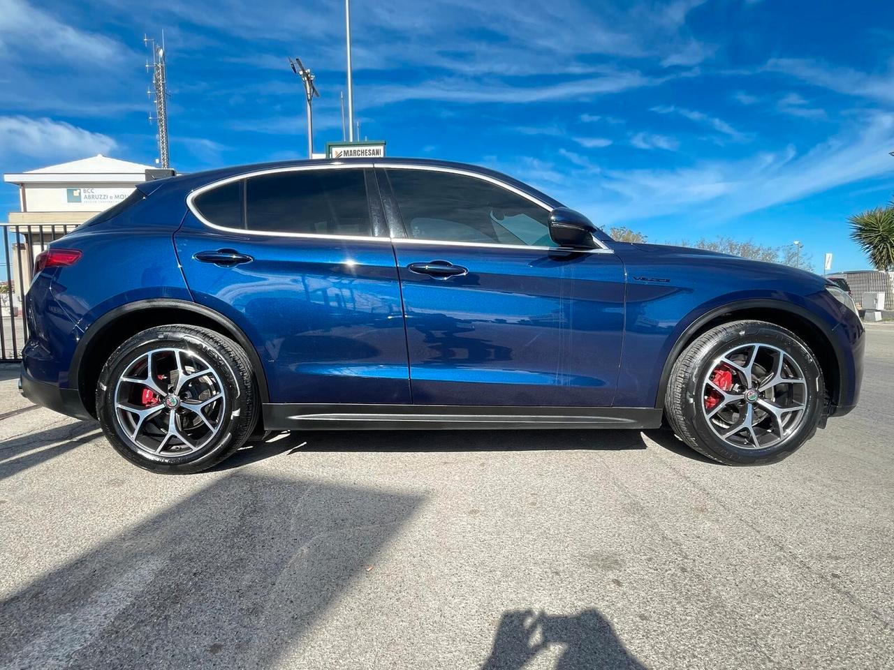 Alfa Romeo Stelvio 2.2 Turbodiesel 180 CV AT8 RWD Super