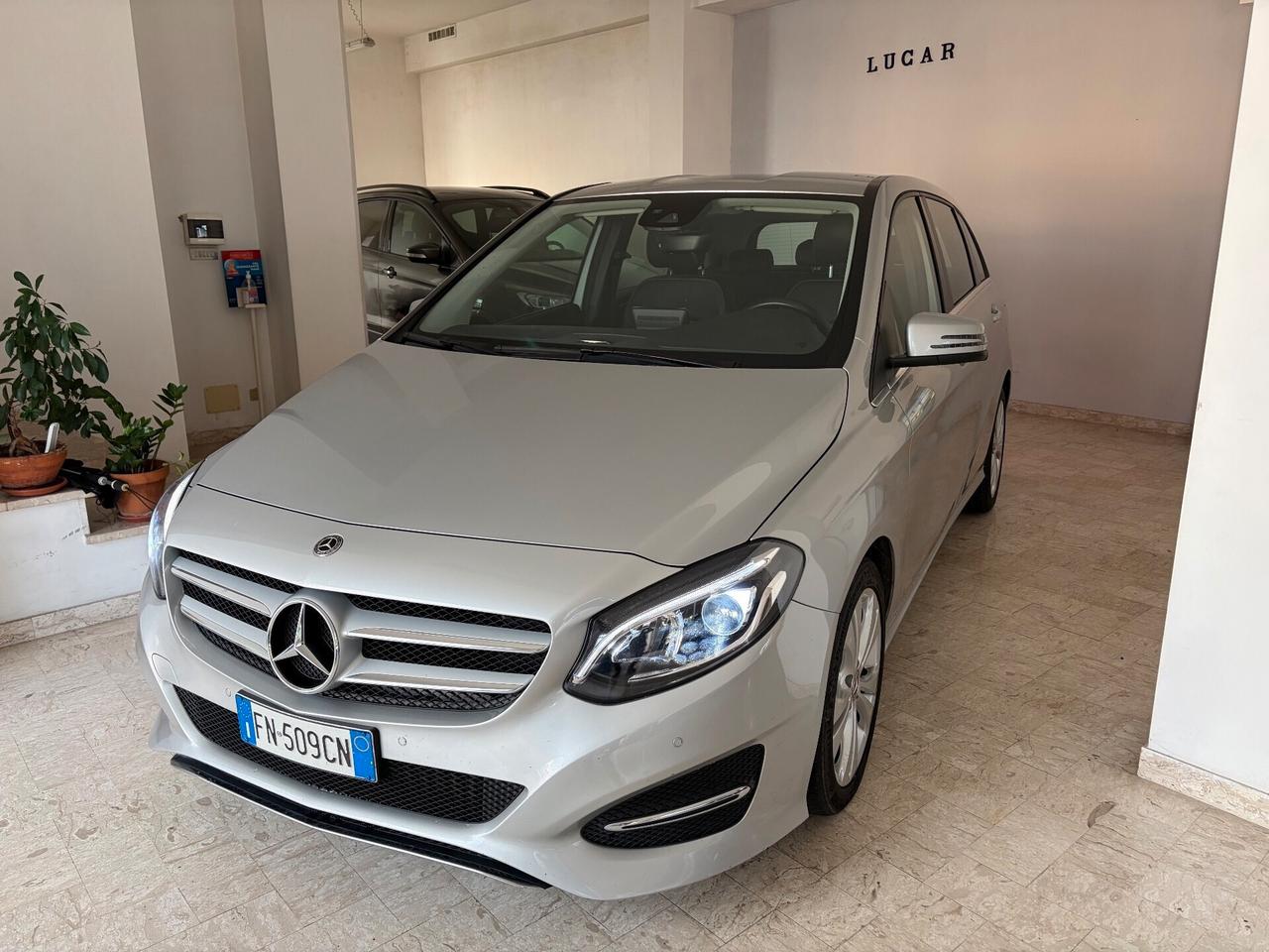 MERCEDES CLASSE B 200 D AUTOMATIC PREMIUM