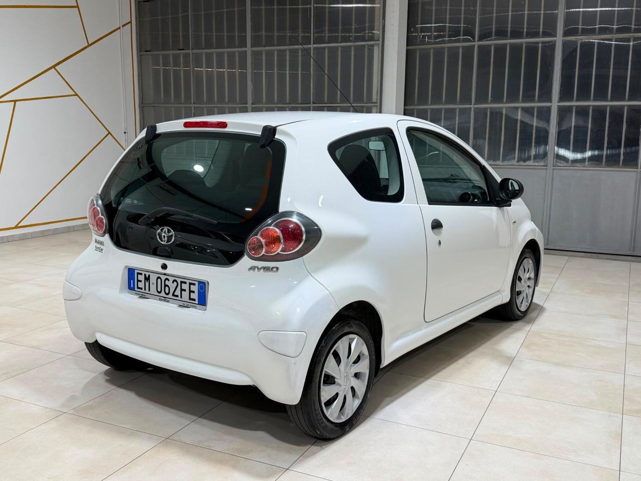 Toyota Aygo 1.0 12V VVT-i 3 porte Lounge Connect
