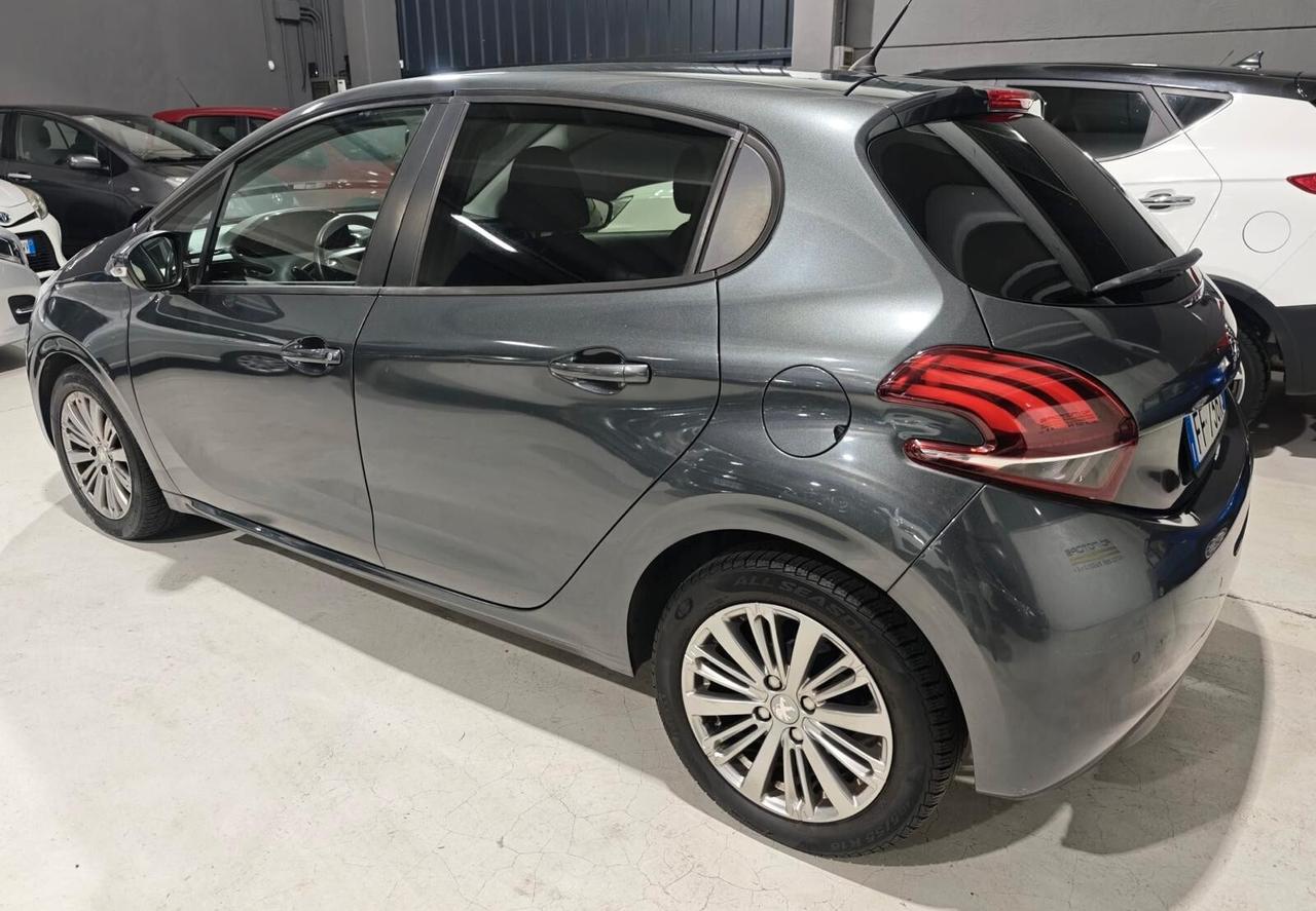 Peugeot 208 Benzina/Gpl Allure Neopatentati