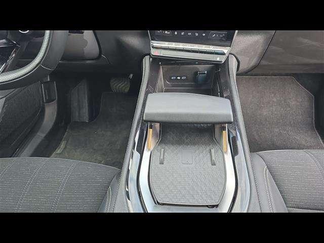 Renault Austral 1.2 E-Tech full hybrid 200cv Iconic Auto