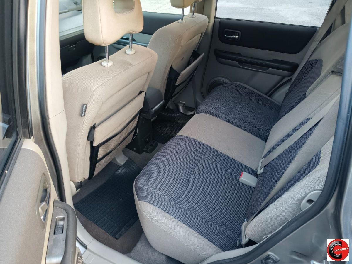 NISSAN - X-Trail - 2.2 dCi Elegance