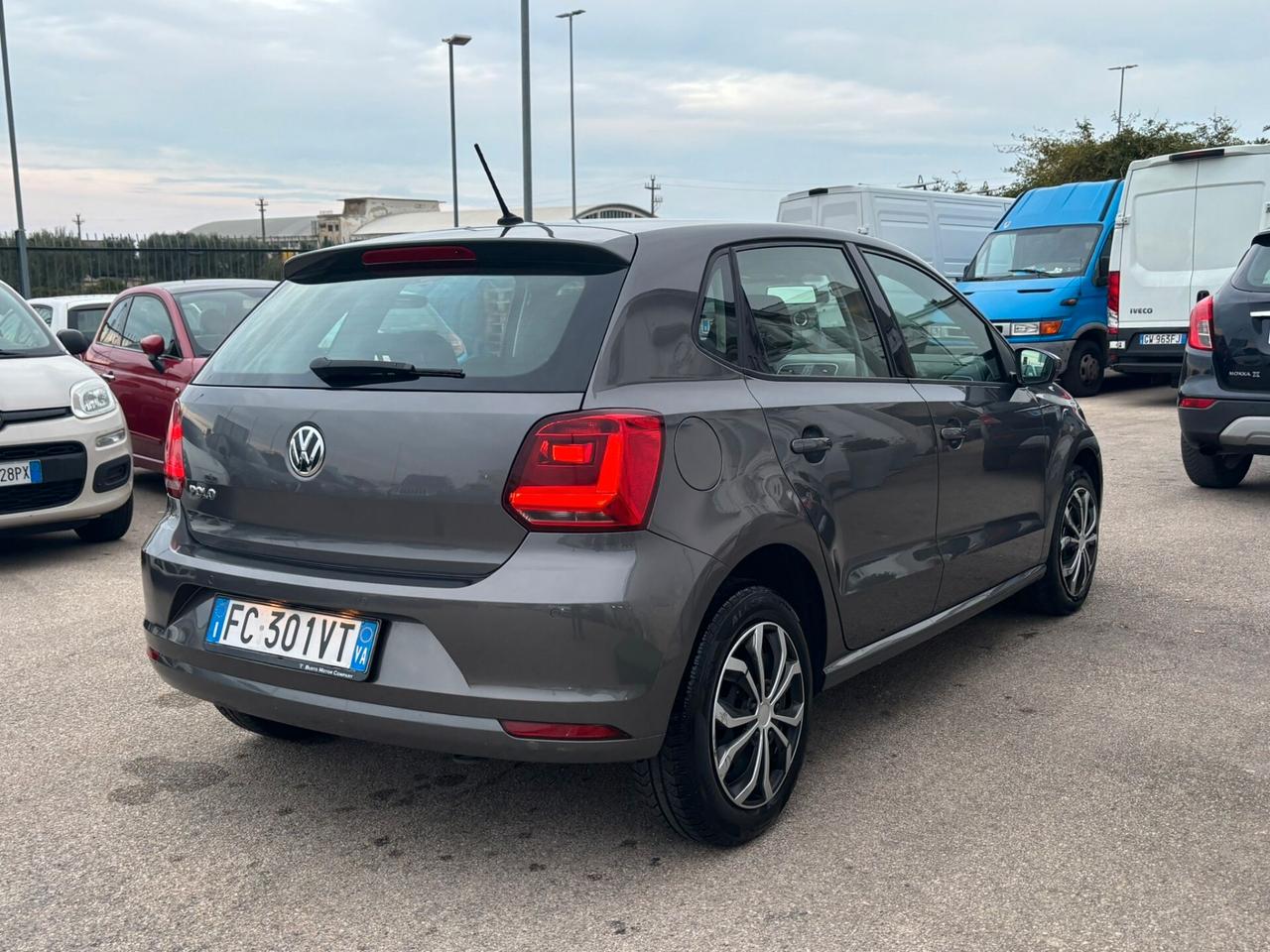 Volkswagen Polo 1.0 MPI 5p. Fresh