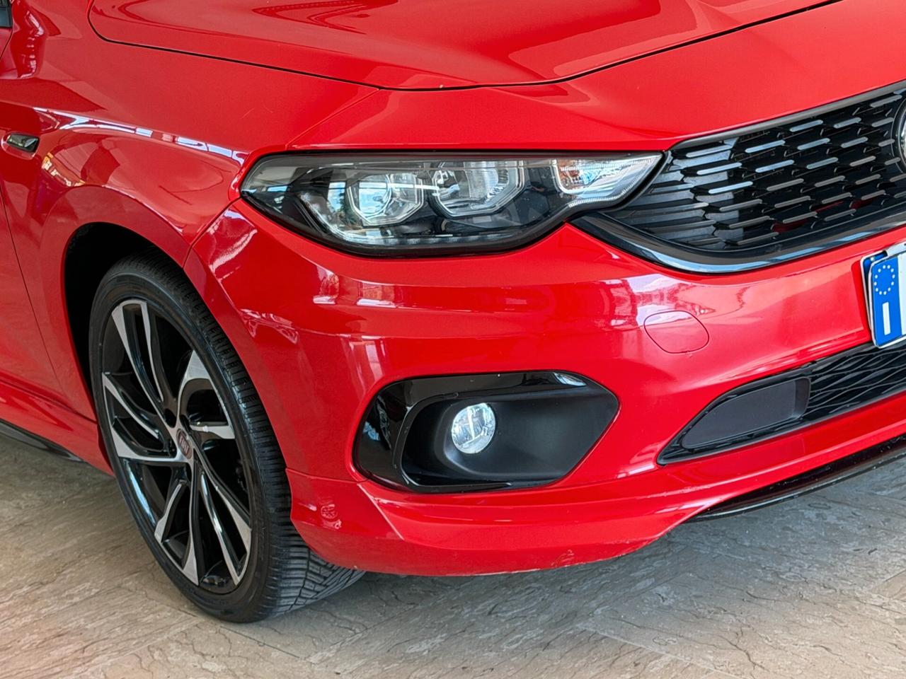 Fiat Tipo 1.6 M.JET 120 cv. 5 porte SPORT