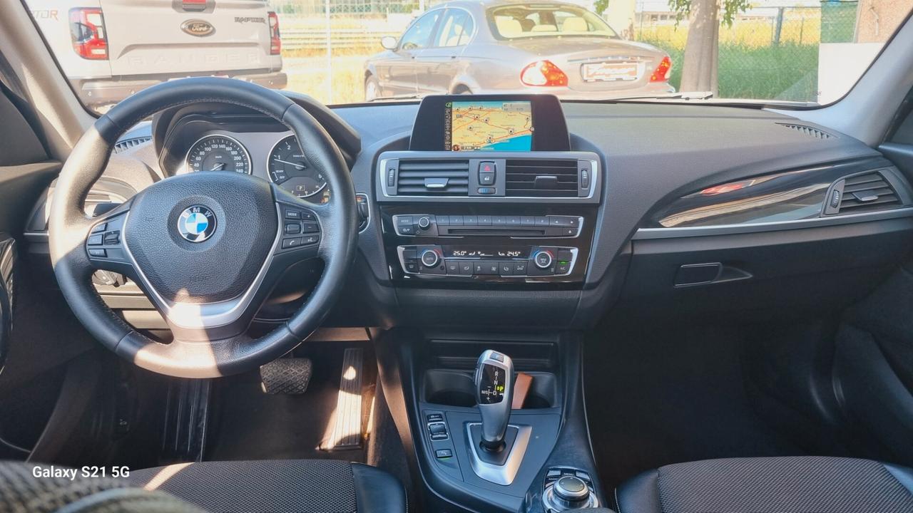 Bmw 118 120d 5p. Sport