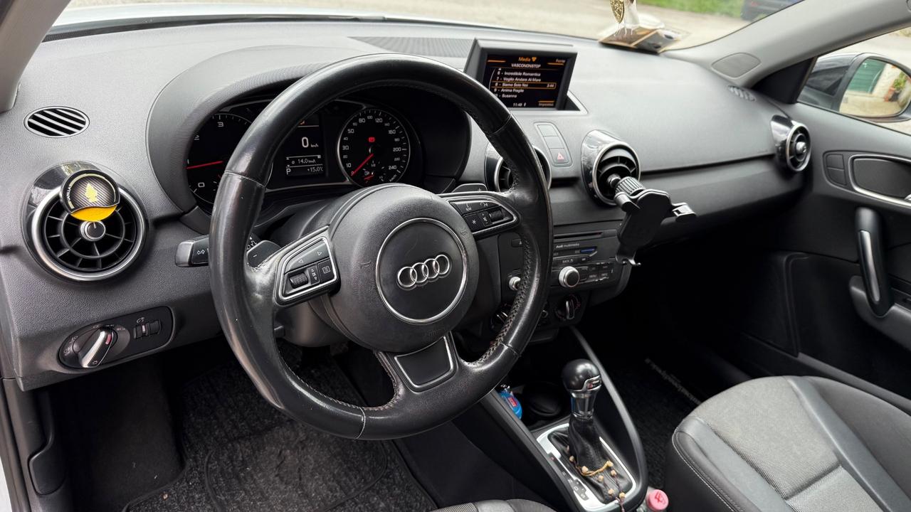 Audi A1 SPB 1.6 TDI S tronic Attraction