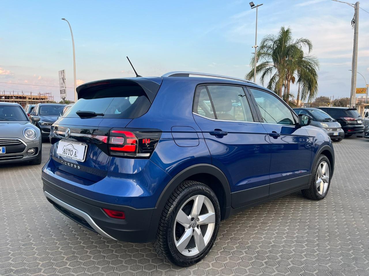 VOLKSWAGEN T-Cross 1.6 TDI DSG Advanced BMT