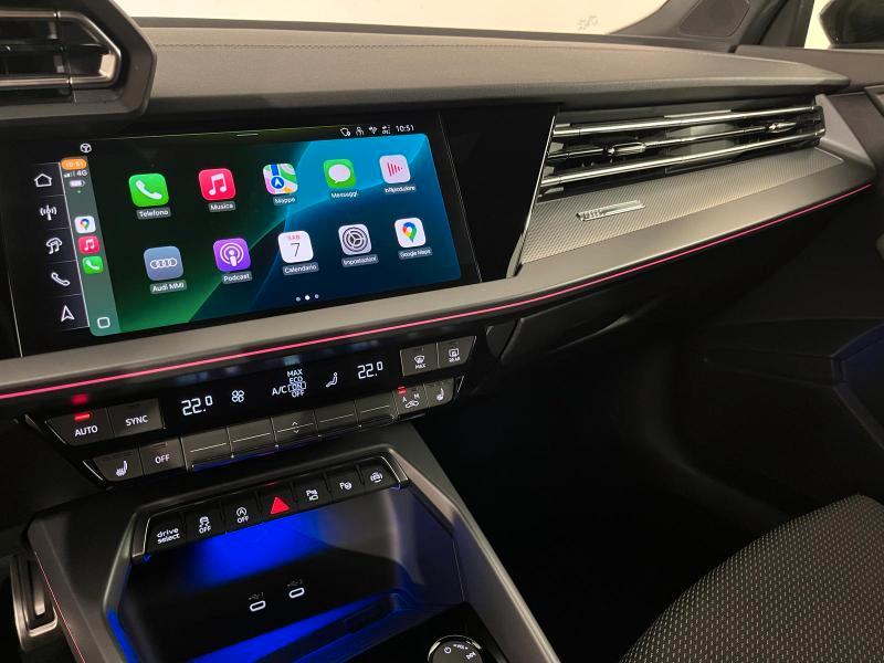 Audi A3 Sportback 2.0 tdi S line edition 150cv s-tronic*MATRIX-18°-LOOK NERO*SENZA VINCOLI