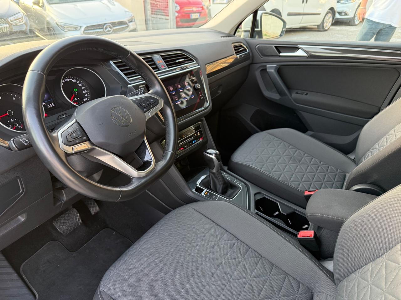 Volkswagen Tiguan 2.0 TDI 150 CV restyling DSG Life 2021