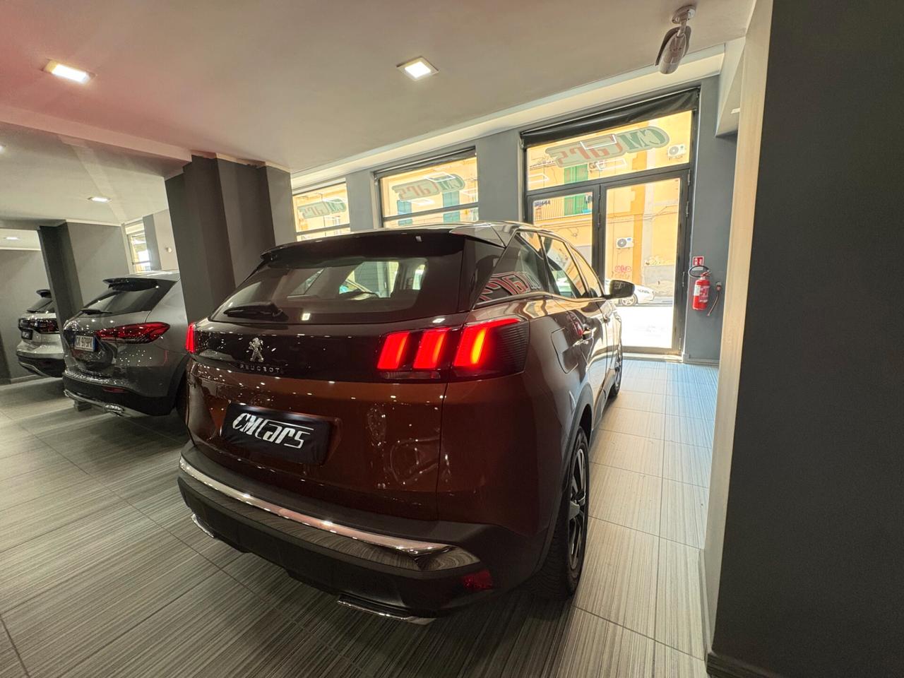 Peugeot 3008 1.5 HDI 130cv EAT8 Automatica Business ITALIANA