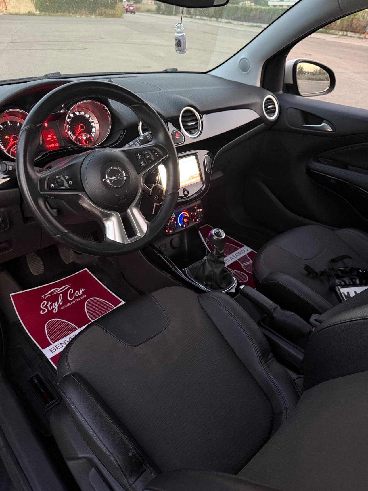 Opel Adam Rocks 1.2 70 CV Air
