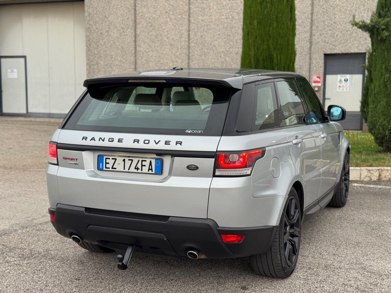 Land Rover Range Rover Sport 3.0 TDV6 HSE Dynamic