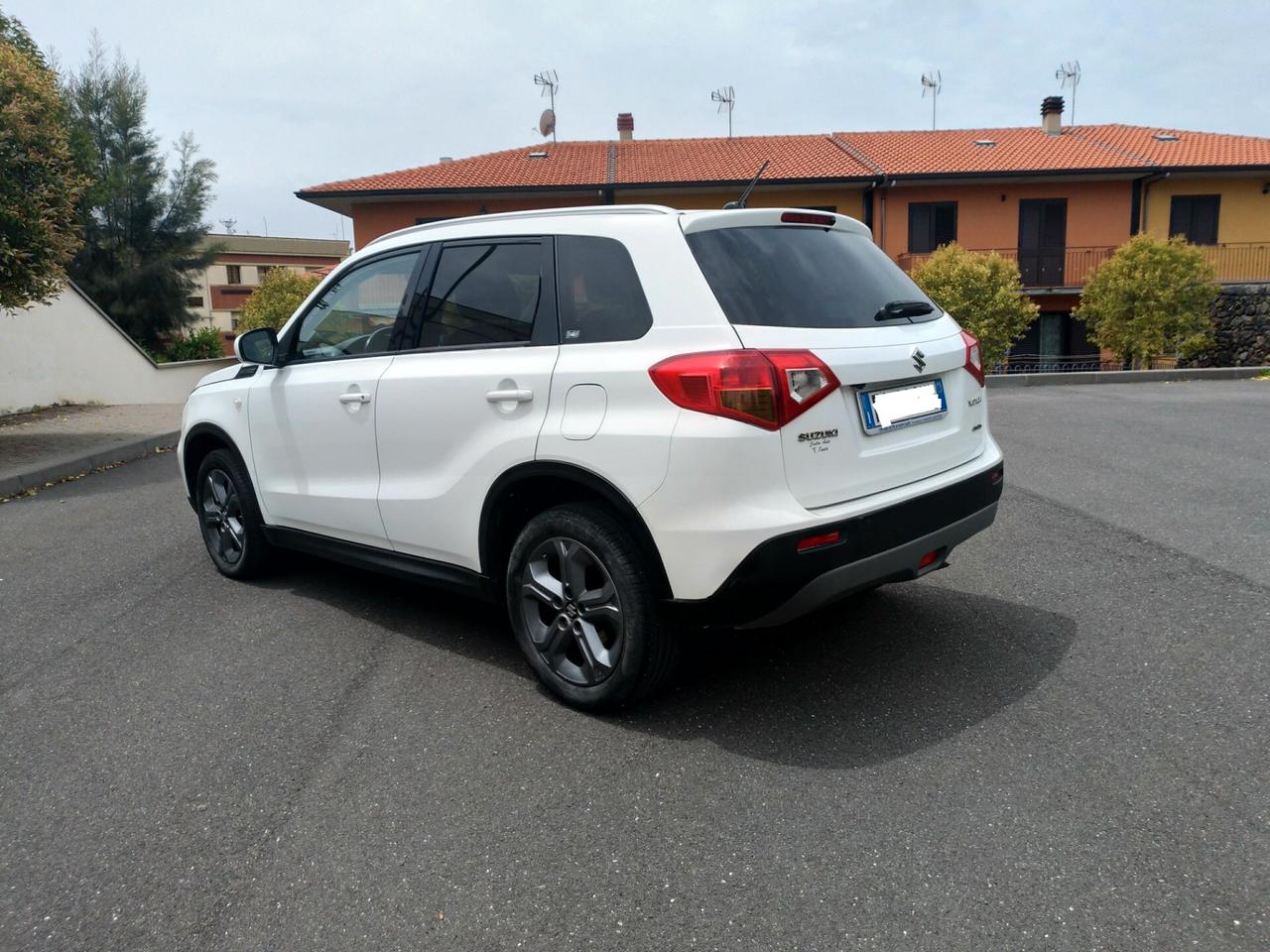 Suzuki Vitara 1.6 DDiS 4WD AllGrip V-Top