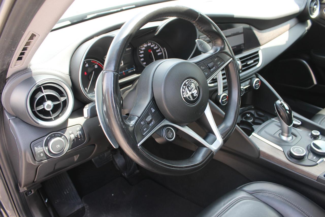 ALFA ROMEO GIULIA 2.2 TURBO DIESEL 190 CV AWD AUTOMATIC