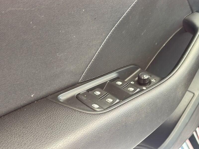 Audi A3 Sportback 35 TDI S tronic S line Edition S.Back