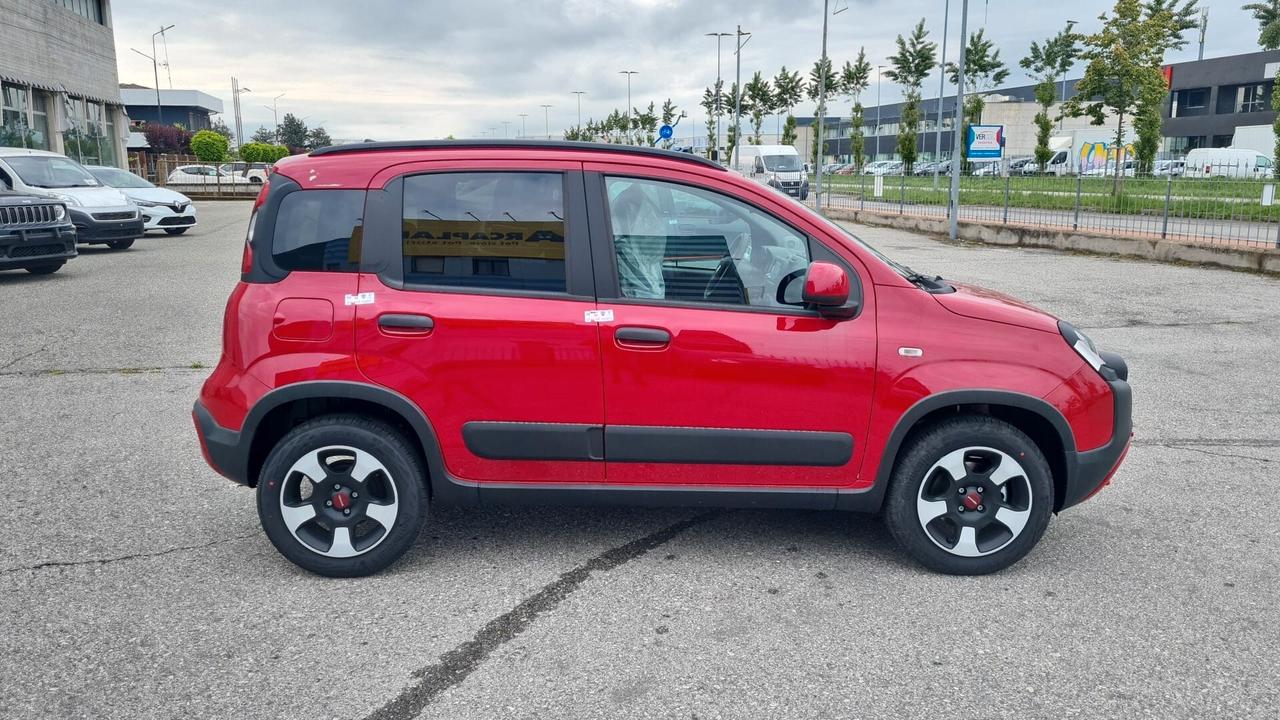 Fiat Panda Cross 1.0 FireFly S&S Hybrid 5 posti