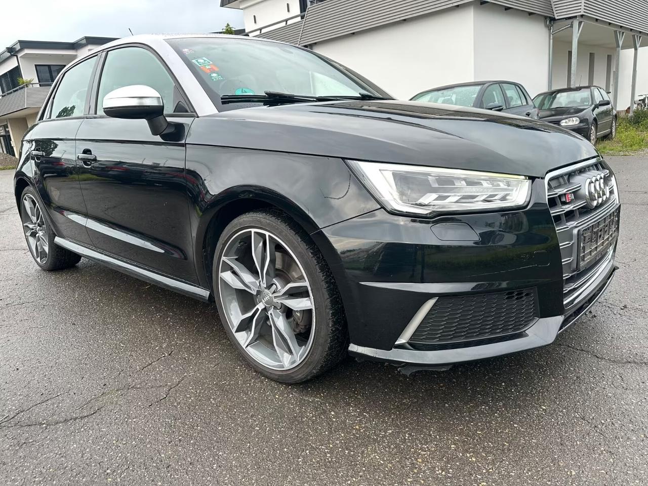 Audi A1 S1 SPB 2.0 TFSI quattro