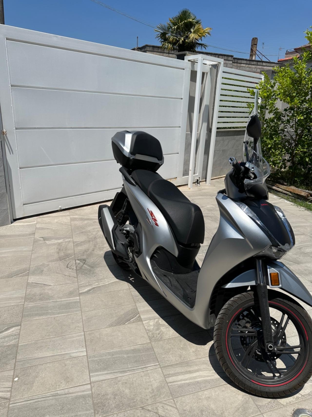 Honda SH 150 Sport